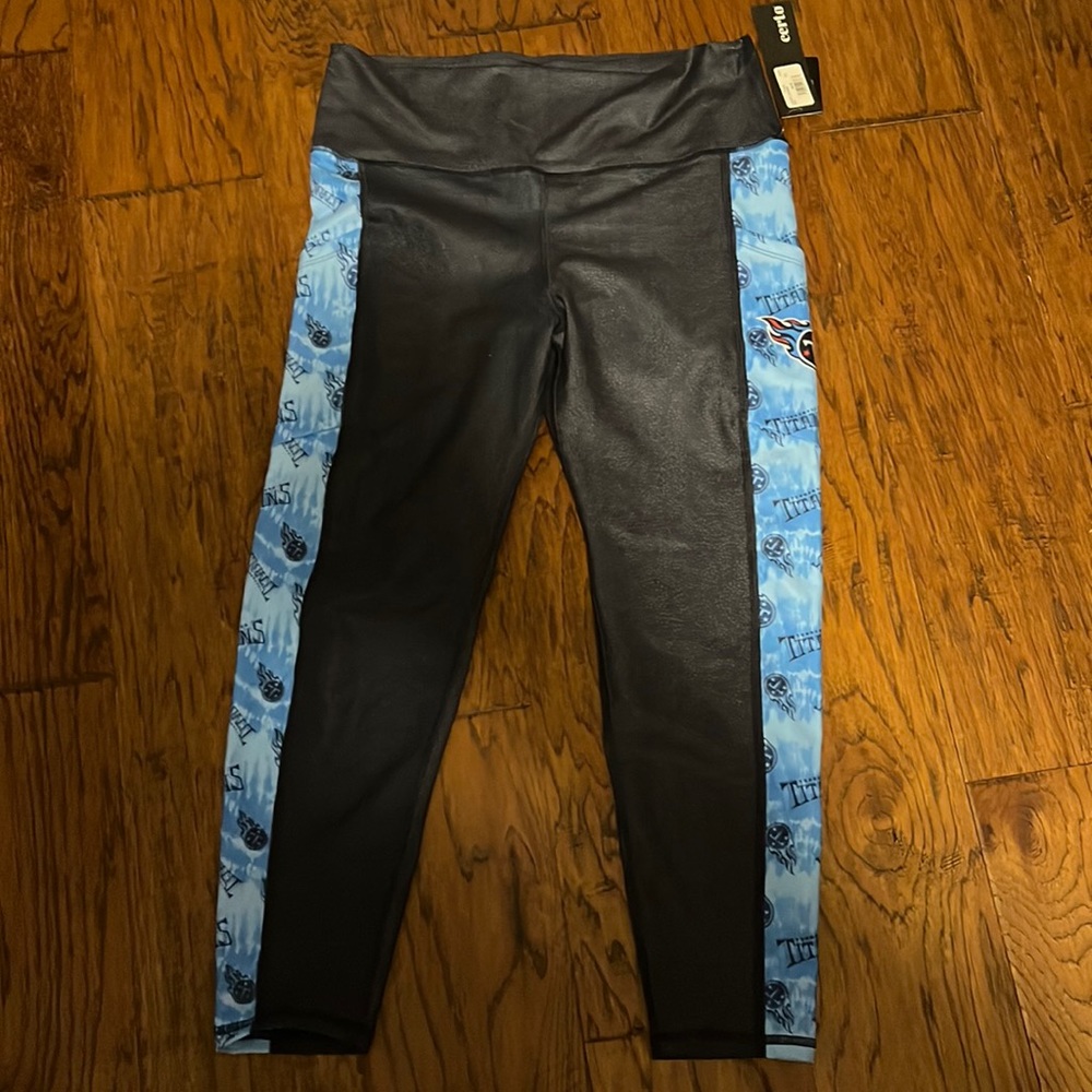 Tennessee Titans XXL leggings